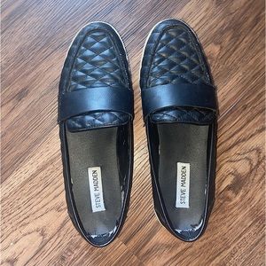 Women’s Steve Madden Slip On Black Sneakers Size 9